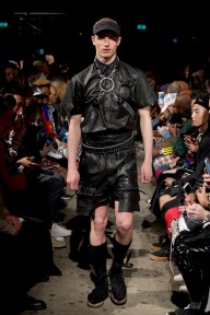 Look 25