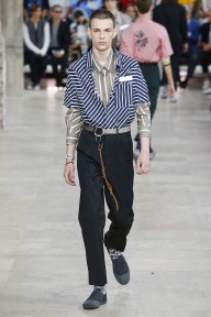 Look 18