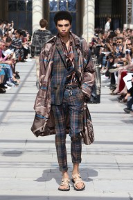 Look 19