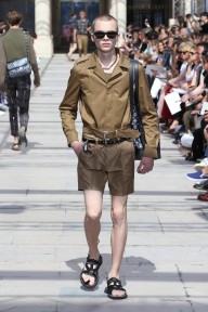 Look 28