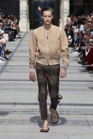 Look 3