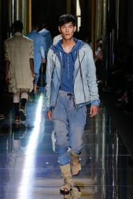 Look 10