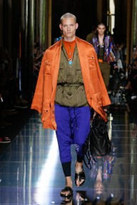 Look 23