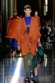 Look 25