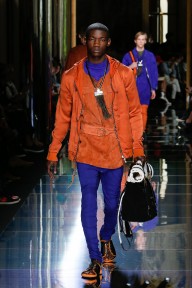 Look 27