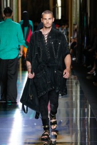 Look 33