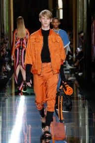 Look 38
