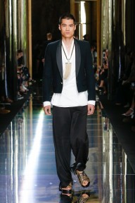 Look 75