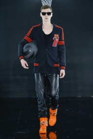 Look 23
