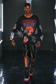 Look 28