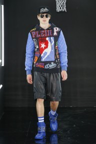 Look 32