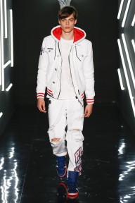 Look 35
