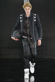 Look 4