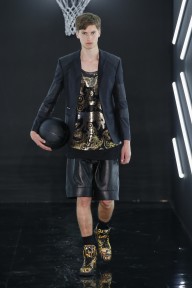 Look 50