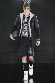 Look 8