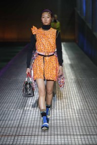Look 10