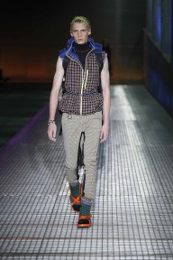 Look 17