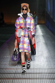Look 19