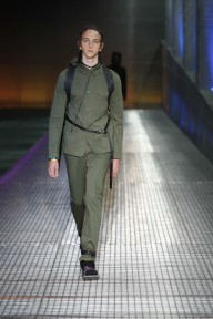 Look 25