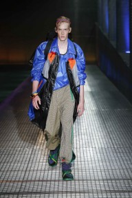 Look 38