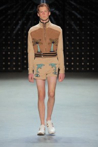 Look 17