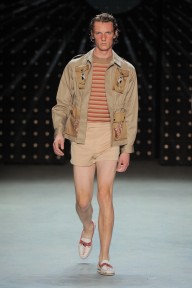 Look 44