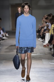 Look 10