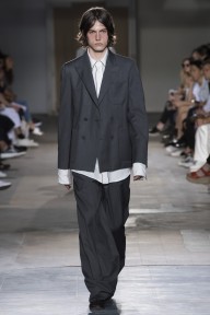 Look 25