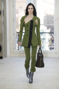 Look 4