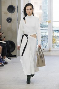 Look 11