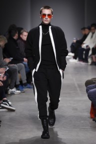 Look 9