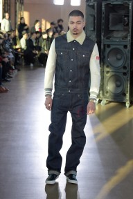 Look 18