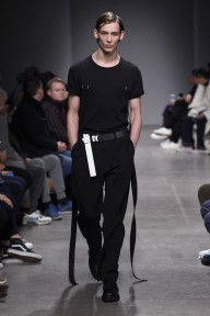 Look 24