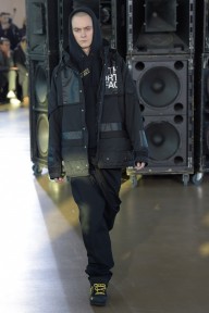 Look 4