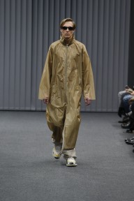 Look 28