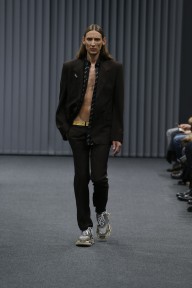Look 39