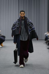 Look 15