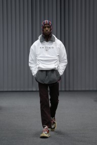 Look 11