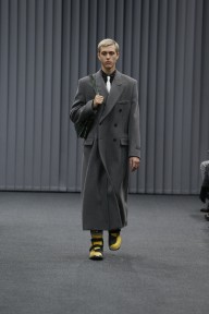 Look 32