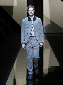 Look 16
