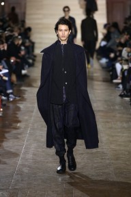 Look 16