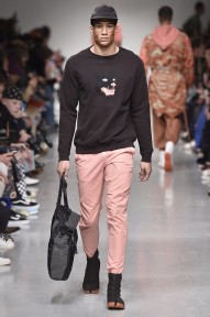 Look 16