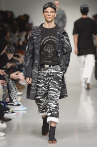 Look 32