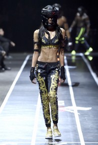 Look 12