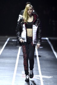Look 32