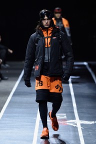 Look 44