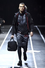Look 64