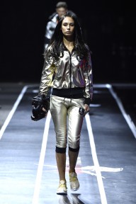 Look 8