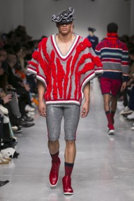 Look 25