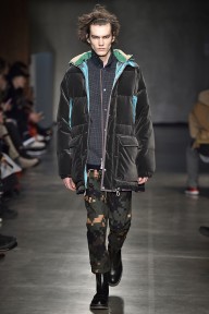 Look 15